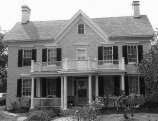 New Market House with Porch & Rail