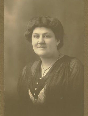 Maud Wenzel